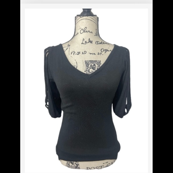 Bisou Bisou Goth Glsm Black Sweater Top V-Neck Blouse with Cutout Sleeves - Picture 5 of 12